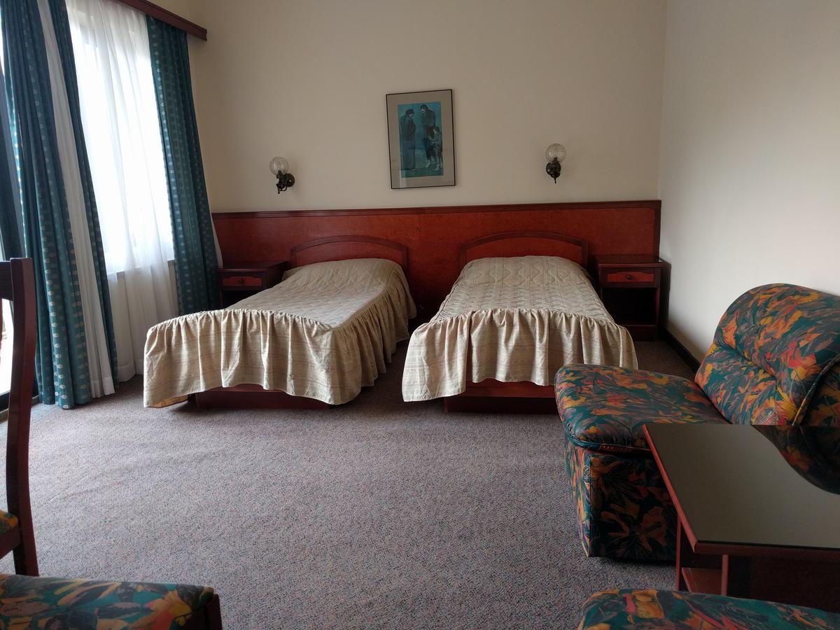 Hotel Vodno 斯科普里 外观 照片
