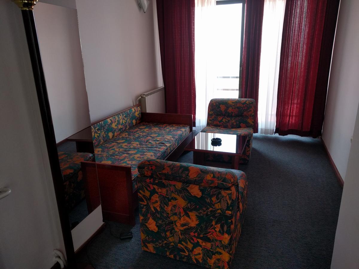 Hotel Vodno 斯科普里 外观 照片