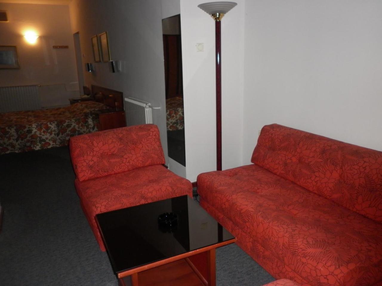 Hotel Vodno 斯科普里 外观 照片