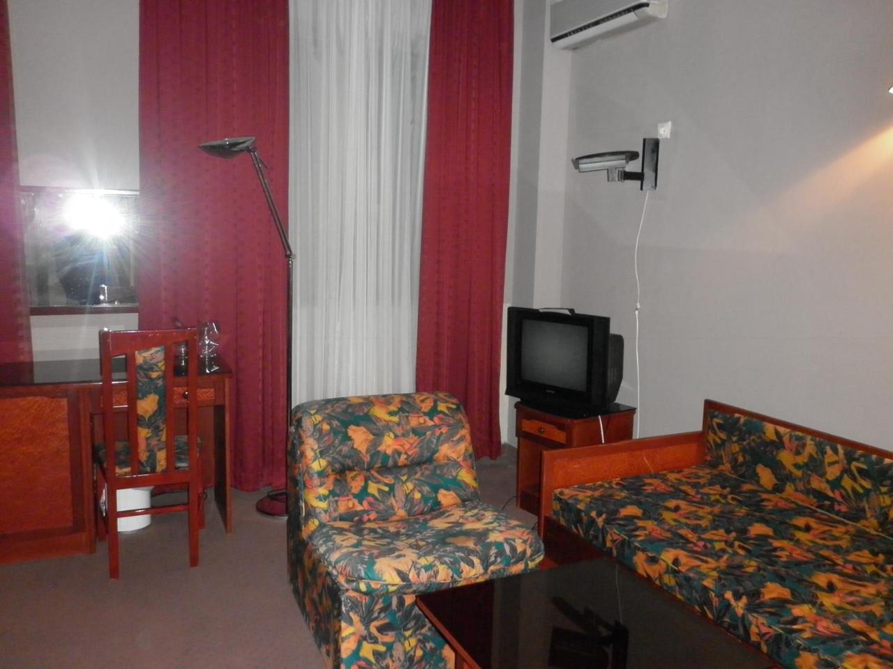 Hotel Vodno 斯科普里 外观 照片